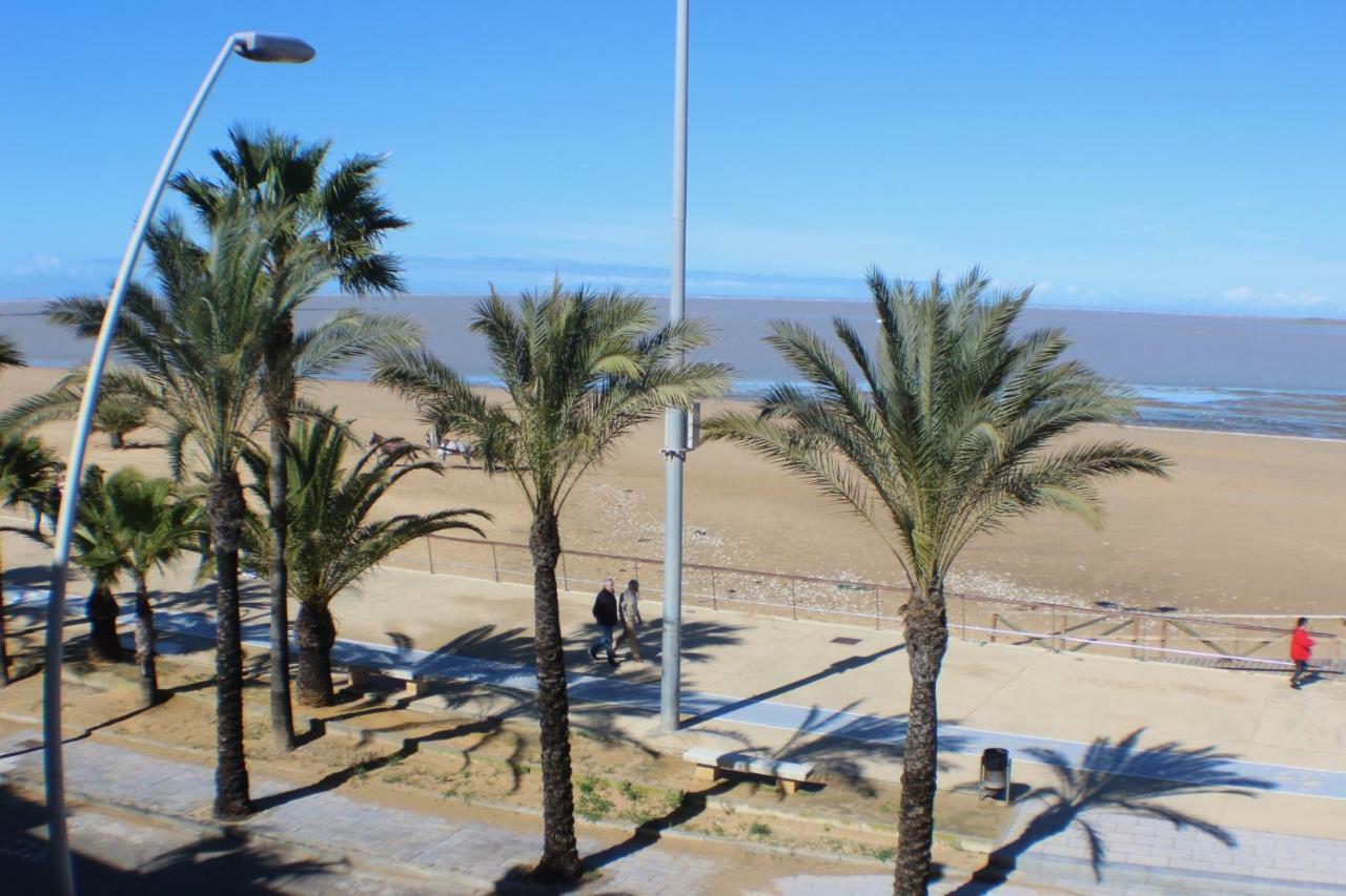 شقة Piso En La Playa De Sanlucar Sanlúcar de Barrameda المظهر الخارجي الصورة